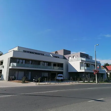 Balatoni Nyar Apartman Apartment *